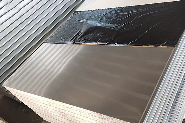 內蒙古彩鋼板廠家教你彩鋼板挑選五大絕招